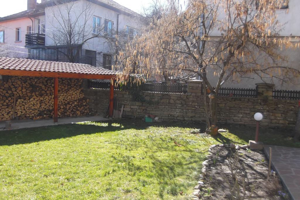 فندق Borova House تريفنا المظهر الخارجي الصورة