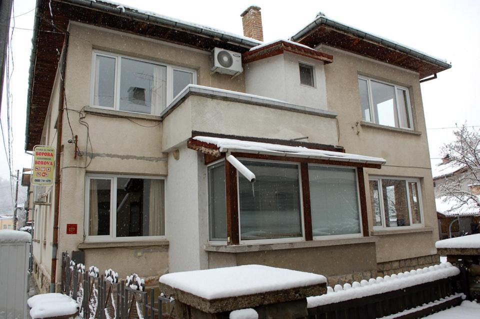 فندق Borova House تريفنا المظهر الخارجي الصورة